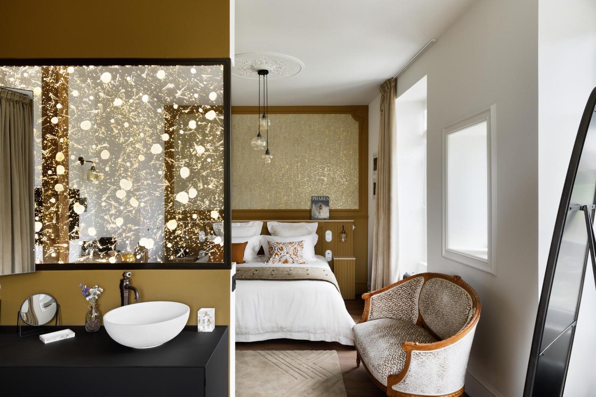Clos Du Cedre - Chambres D'Hotes D'Exception, Luxury B&B A Динан Экстерьер фото