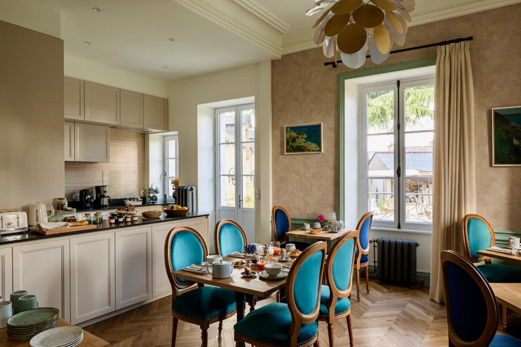 Clos Du Cedre - Chambres D'Hotes D'Exception, Luxury B&B A Динан Экстерьер фото