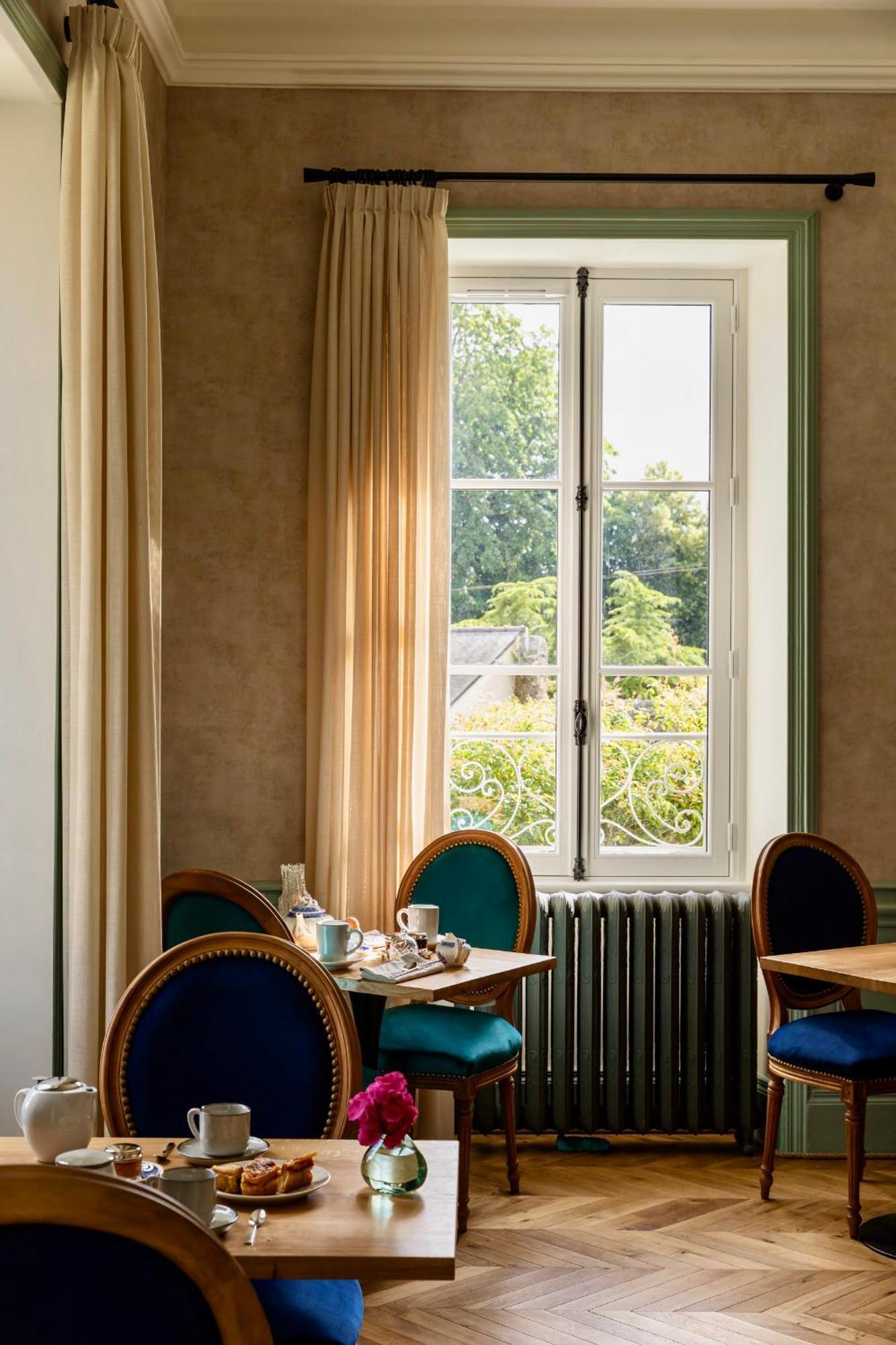 Clos Du Cedre - Chambres D'Hotes D'Exception, Luxury B&B A Динан Экстерьер фото